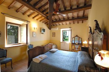 Agriturismo Le Due Torri Torre Quadrano สเปลโล ภายนอก รูปภาพ